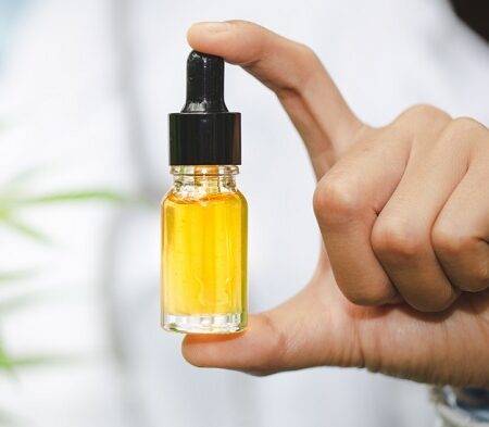 CBD para Controle de Dores Crônicas: Inovações na Terapia Medicinal